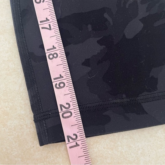 Lululemon Align Crop 21" Incognito Camo Black Gray Camo Leggings 37232 - Picture 11 of 12